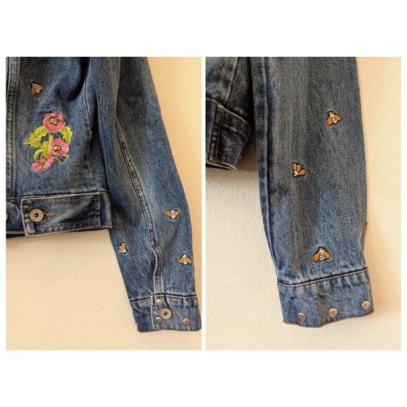 Bagatelle Embroidered Floral Butterfly Bee Trucker Denim Jacket   Sz M - Picture 8 of 10